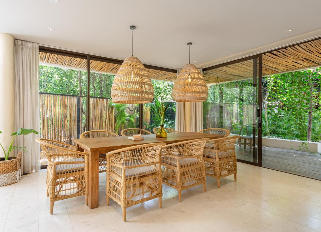 Copal Tulum Hotel Extérieur photo Dining room at Flora Farms